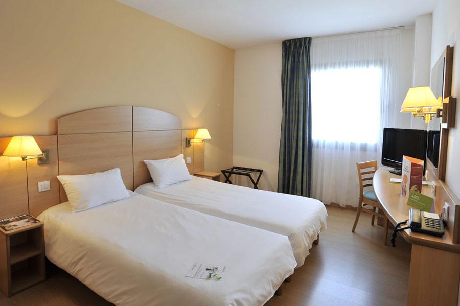 Travelodge Madrid Alcala De Henares Ngoại thất bức ảnh