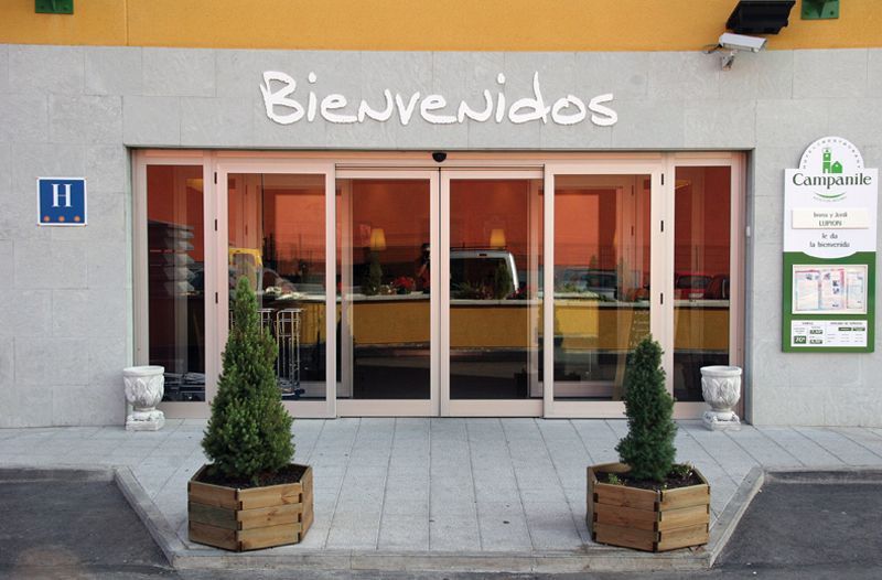 Travelodge Madrid Alcala De Henares Ngoại thất bức ảnh